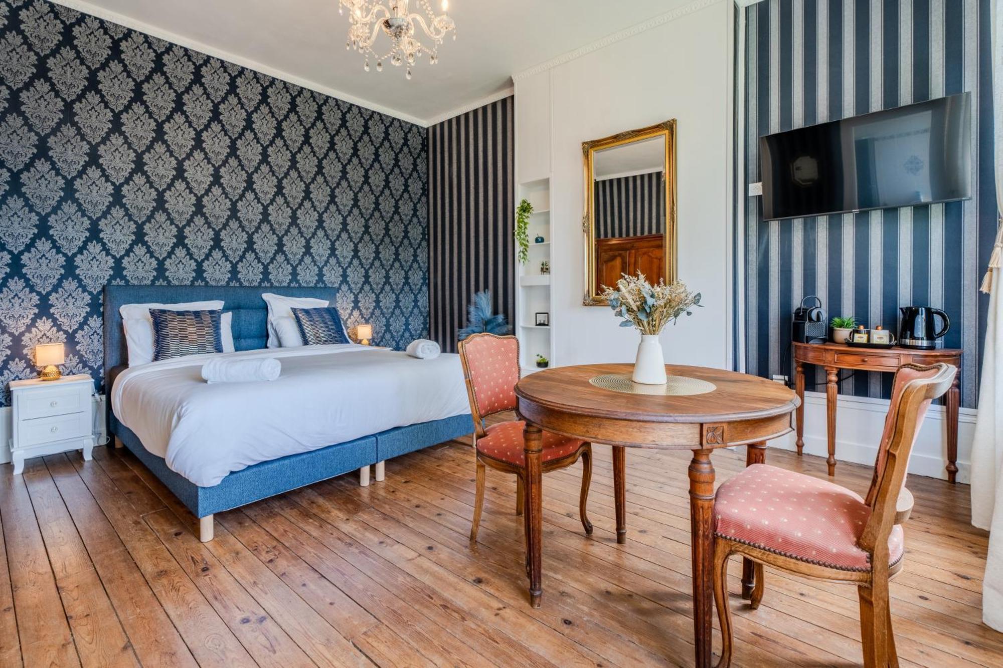 Bed and breakfast Le Manoir De La Belle Epoque *